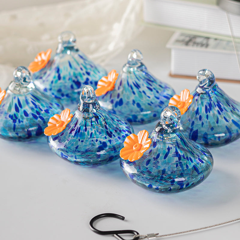 VINGUYS Hummingbird Feeder with Wind Chimes